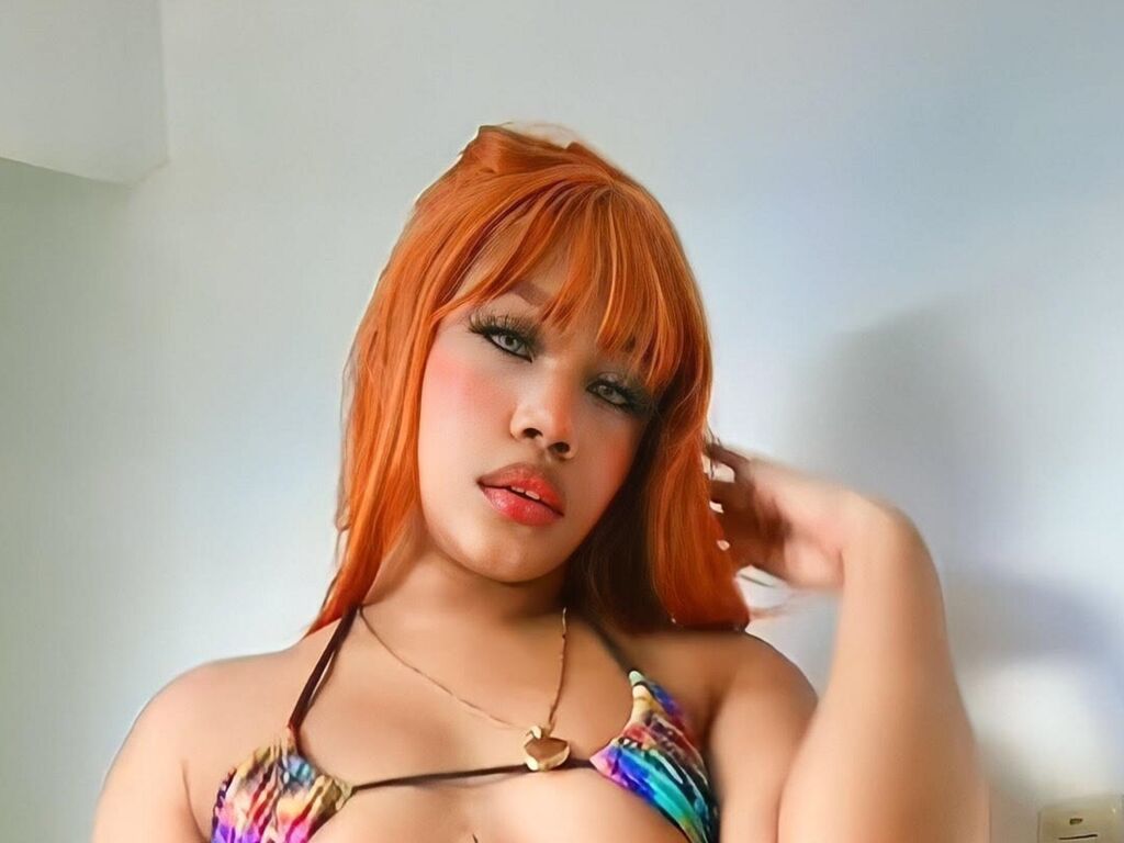 AlexaWillianis - 20-year-old latin cam model