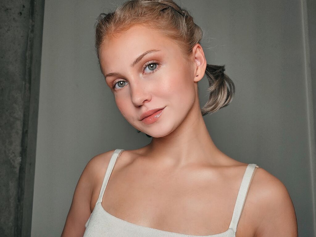 AlexiRiley