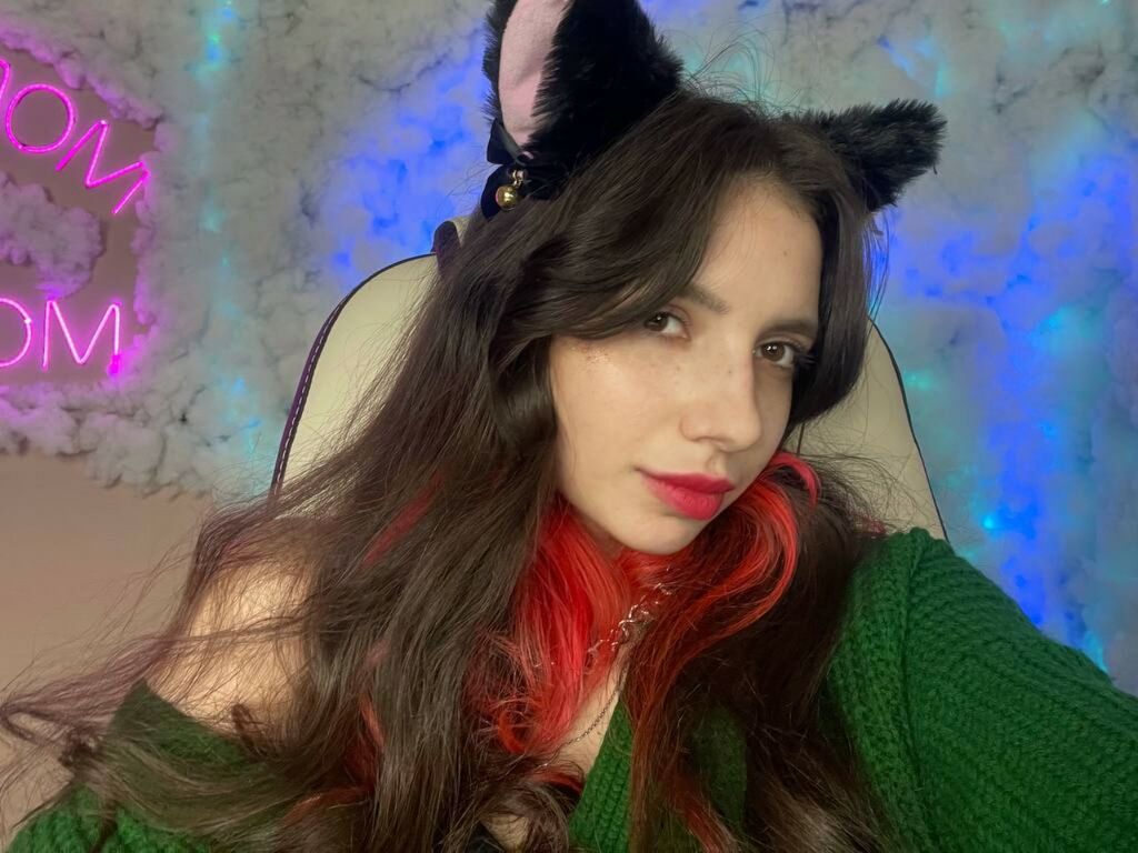 AliceGrece profile on PornCamCore
