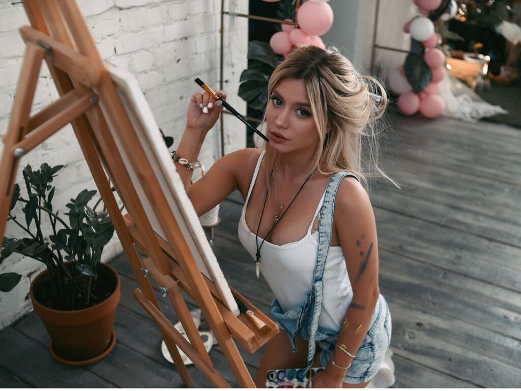 AliceTobin live cam