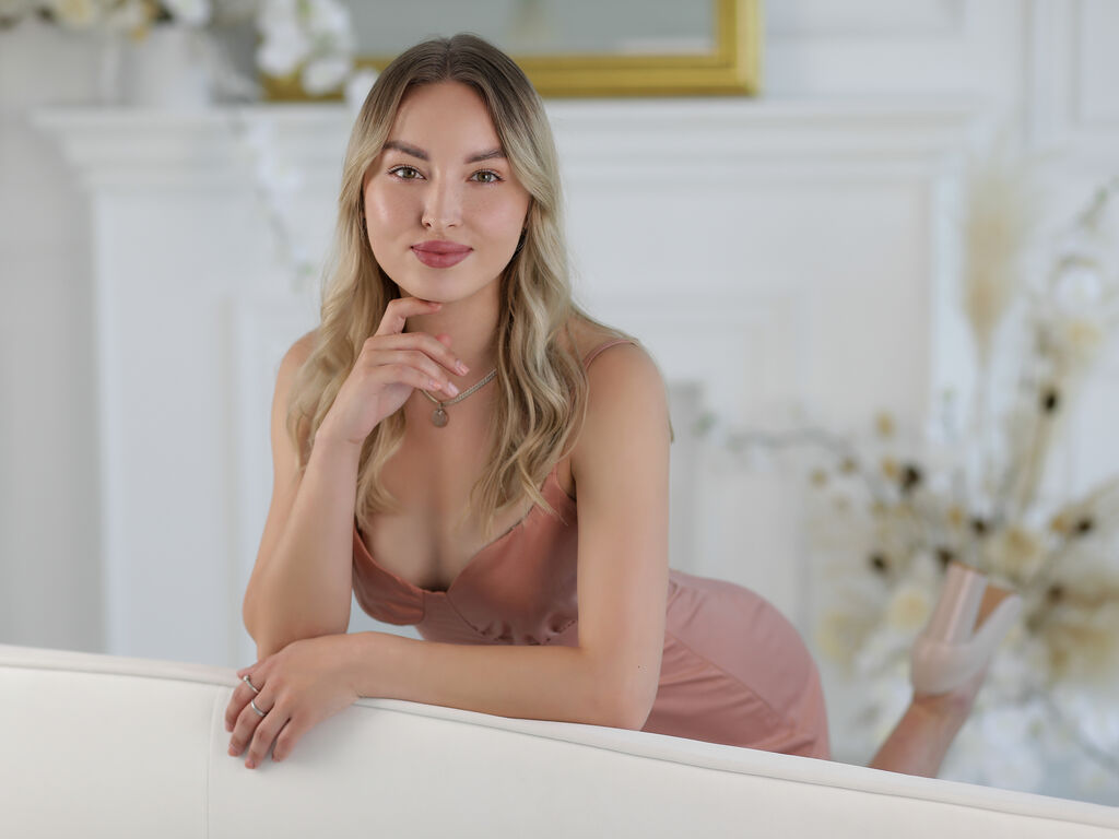 AryaColive profile