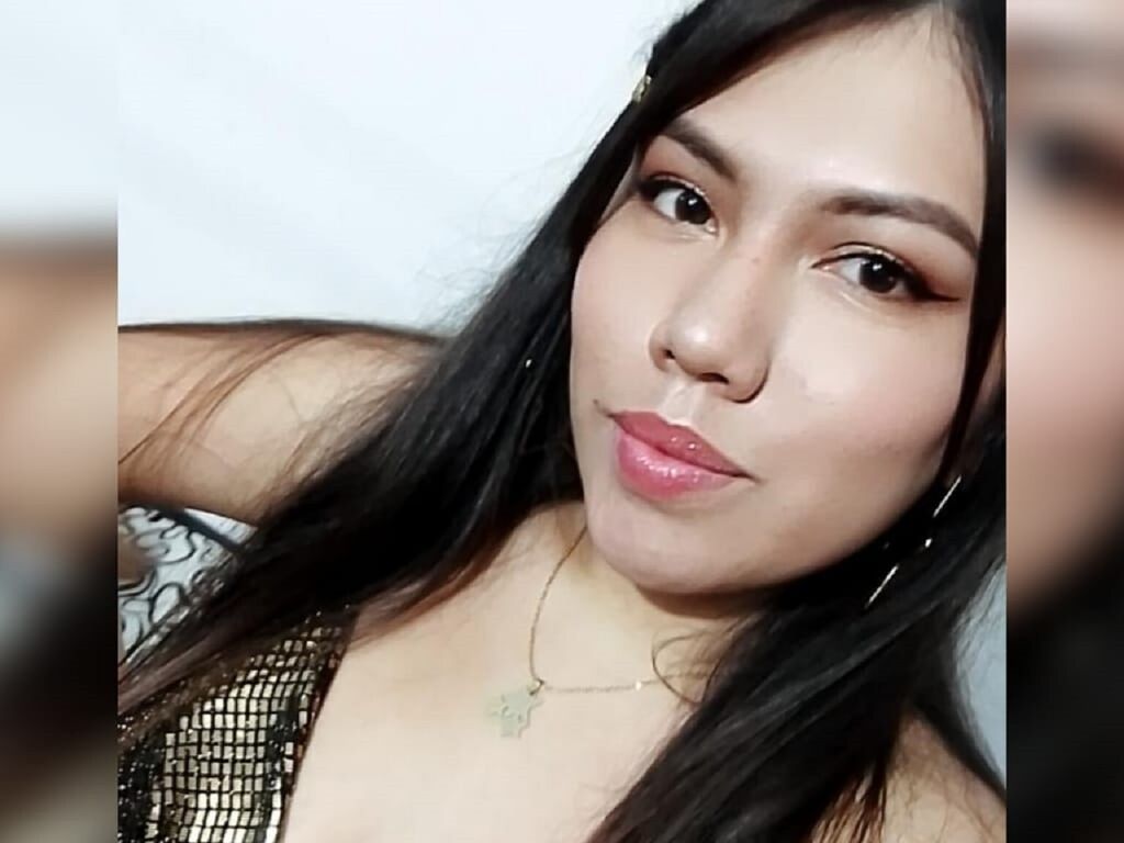 AzuliSmitt live cam