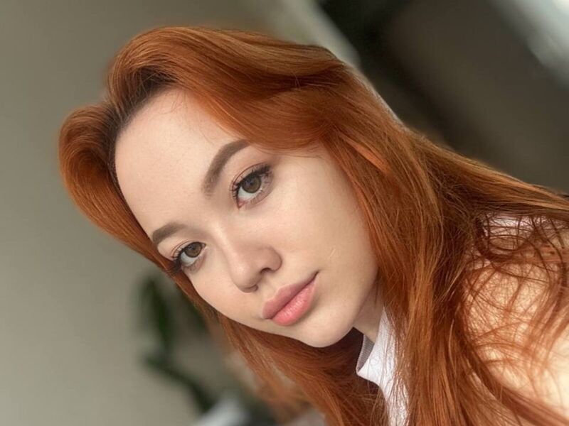 FreyaEllin - Live Cam Model