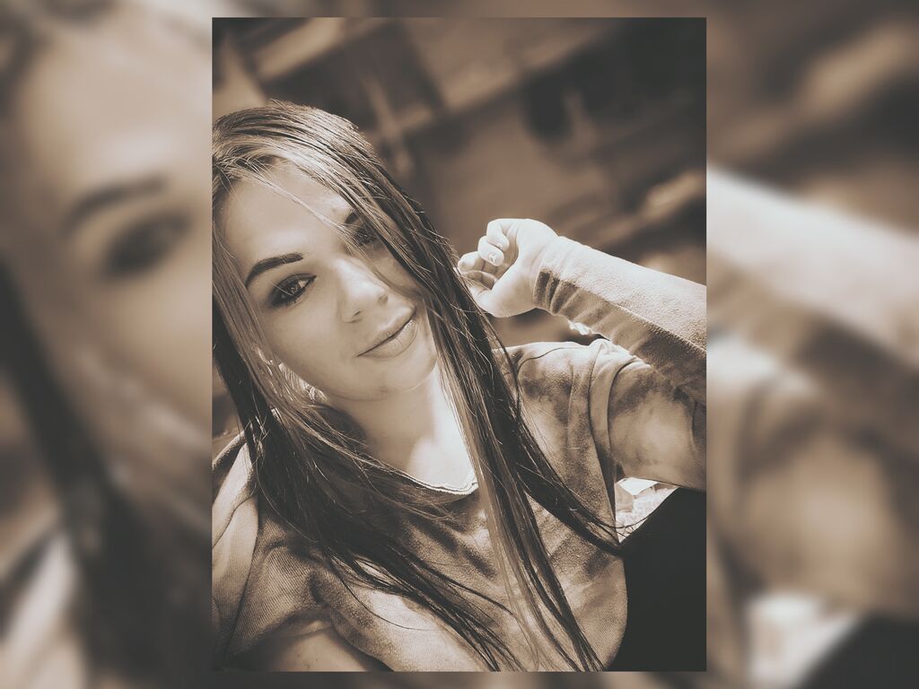 HarleyBoo profile on PornCamCore