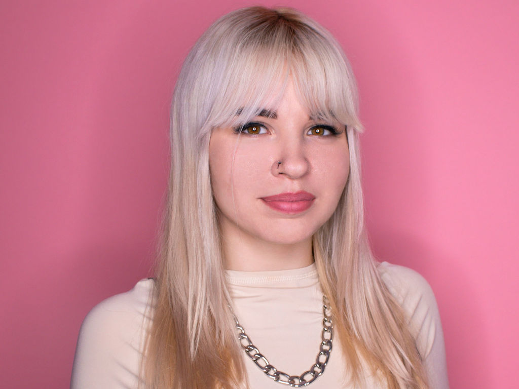 JanetButler profile on PornCamCore