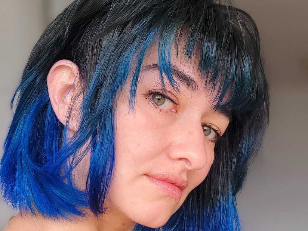 LauraCastel profile on PornCamCore