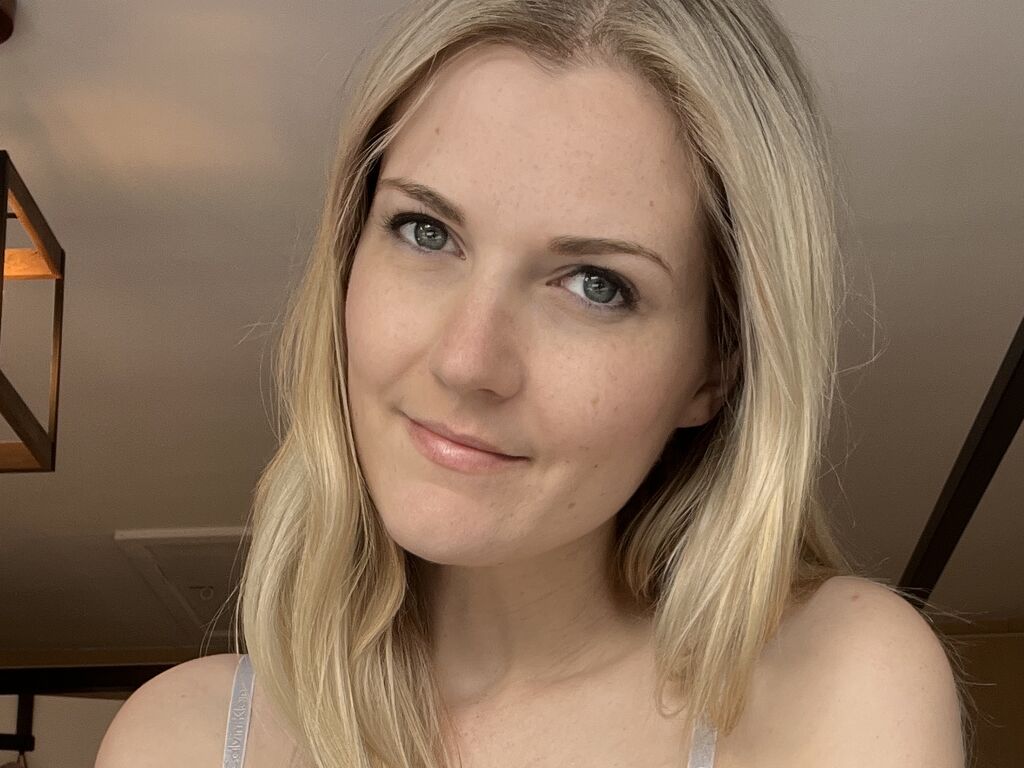 LauraJune