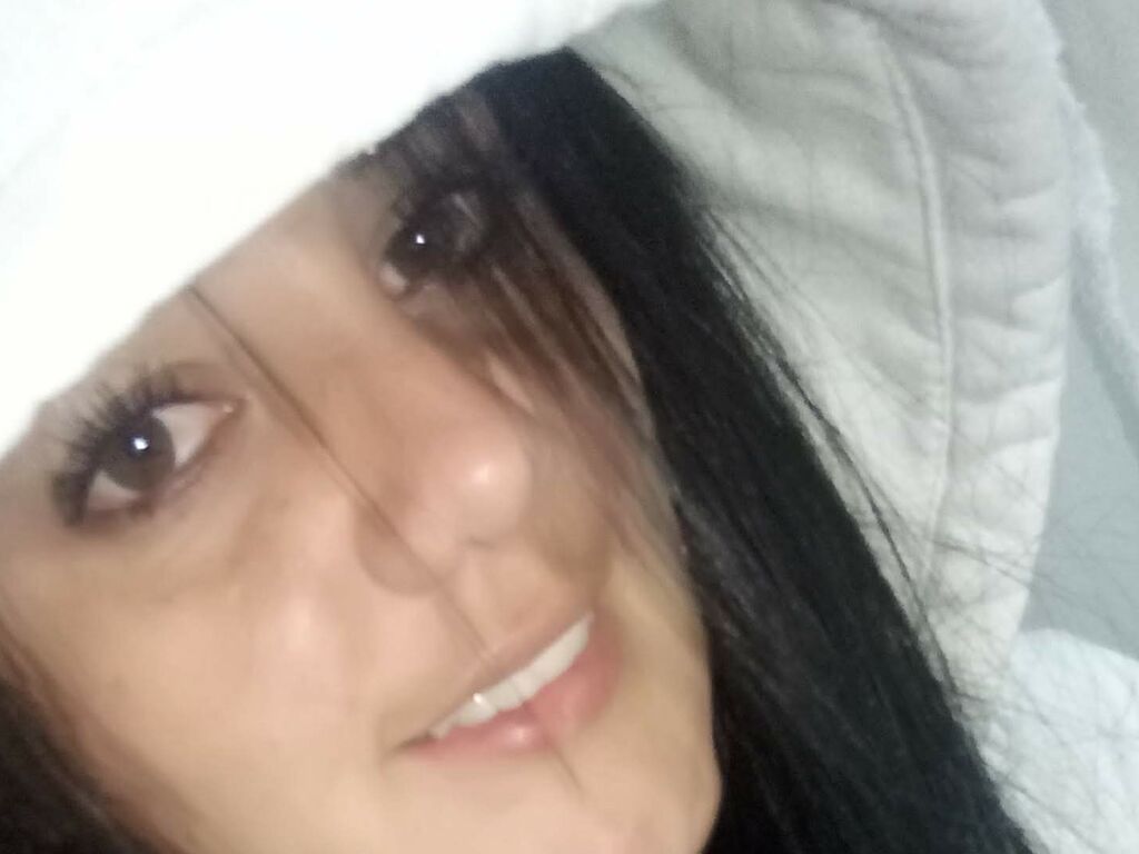 LauraSimkins featured profile
