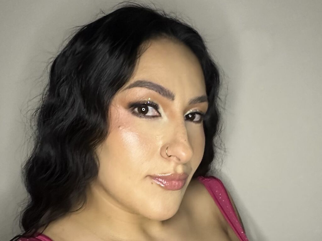 ManelikMiller - Live Cam Model