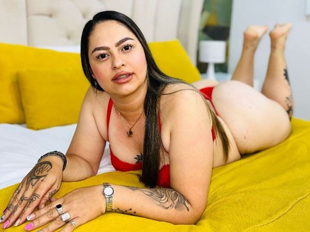 MeganWhithe live cam