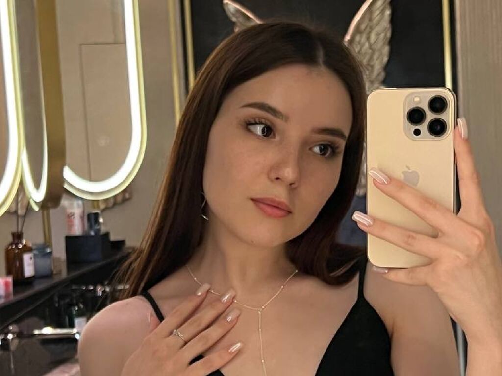 MeriTailor - Live Cam Model