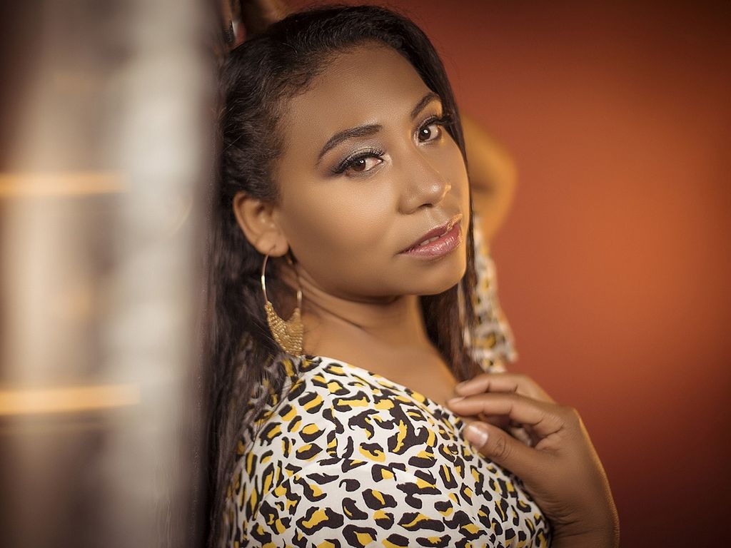 NatashaKey profile on PornCamCore
