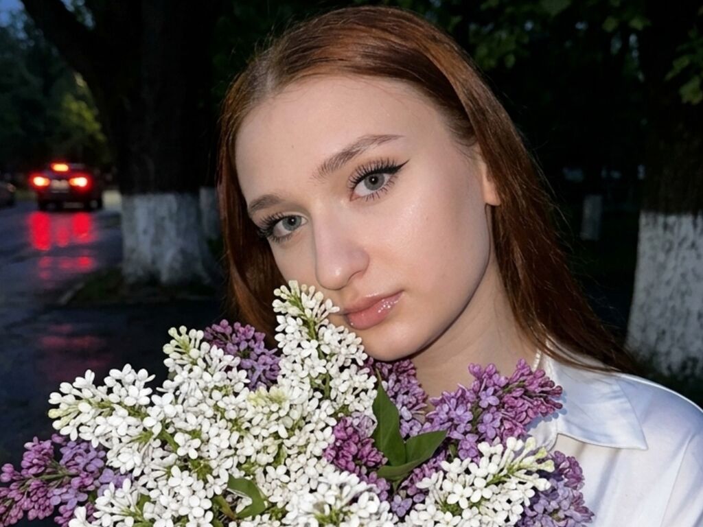 PatsyPeckham main image
