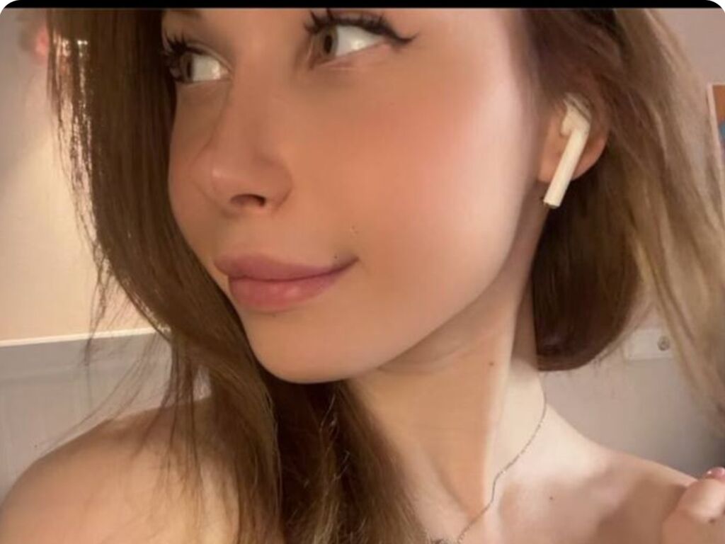 SweetySharon live cam