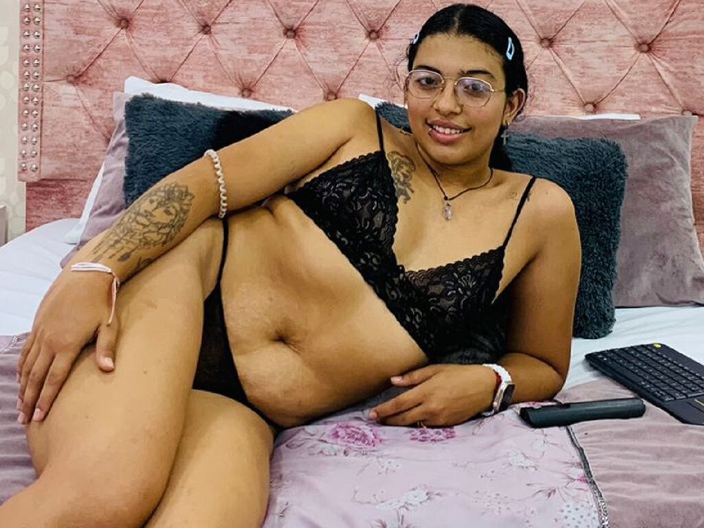 VioletLederman live cam
