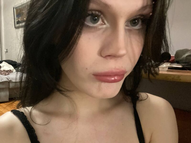 VioletWade - Live Cam Model
