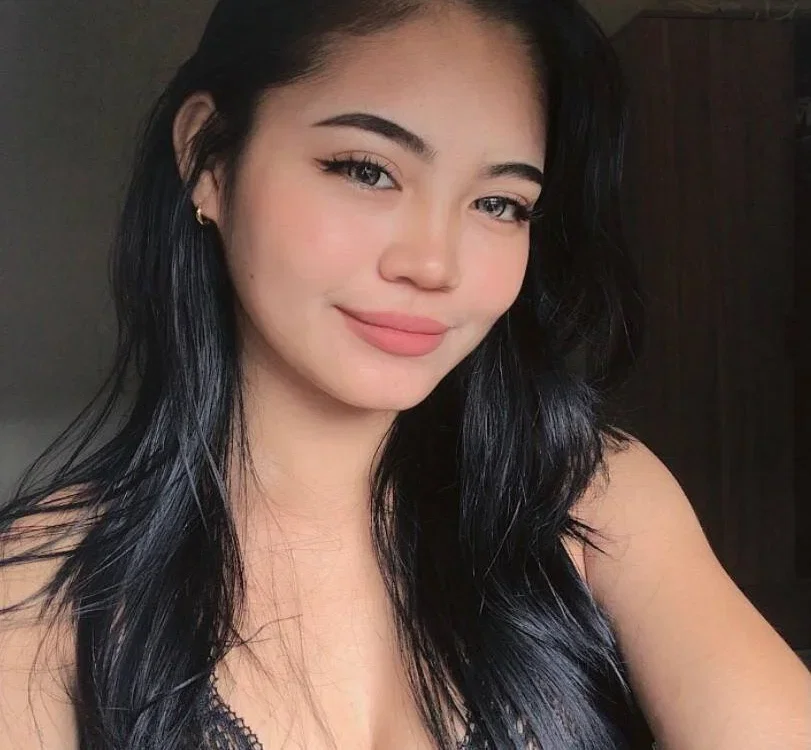LoriaZaborski profile